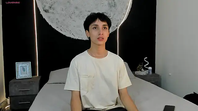 Snapshot of LiamPage_ chatting on October 23, 2025, 8:40 pm LiamPage online show from October 23, 2025, 8:40 pm