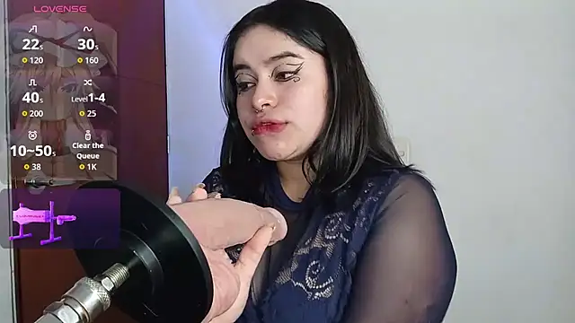 Snapshot of Magic_Alicee_ chatting on July 9, 2026, 3:18 am Magic Alicee online show from July 9, 2026, 3:18 am