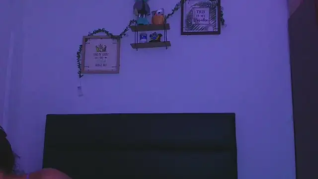 LissyM online show from November 22, 2025, 1:59 am