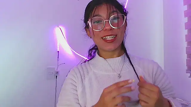 LissyM online show from April 13, 2026, 10:03 pm