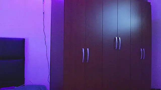 LissyM online show from December 22, 2025, 5:13 pm