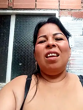 Snapshot of mother2-divorced chatting on February 18, 2026, 1:18 pm mother2-divorced online show from February 18, 2026, 1:18 pm