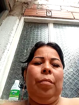 Snapshot of mother2-divorced chatting on February 23, 2026, 1:33 pm mother2-divorced online show from February 23, 2026, 1:33 pm