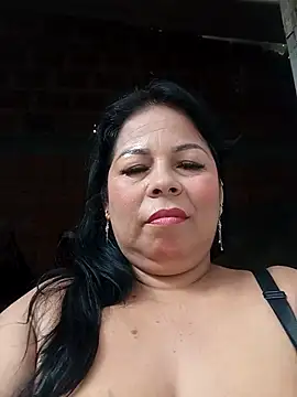 Snapshot of mother2-divorced chatting on January 18, 2026, 1:58 pm mother2-divorced online show from January 18, 2026, 1:58 pm