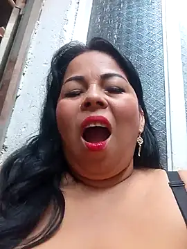 Snapshot of mother2-divorced chatting on February 26, 2026, 1:44 pm mother2-divorced online show from February 26, 2026, 1:44 pm