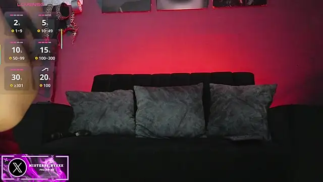 Misterss-Nyxxx online show from January 7, 2026, 12:48 am