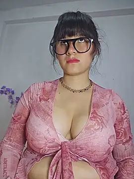 Snapshot of Kitty_Kalifa chatting on June 13, 2026, 9:24 pm Kitty Kalifa online show from June 13, 2026, 9:24 pm