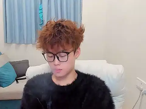 L1kuto online show from October 25, 2025, 10:03 am