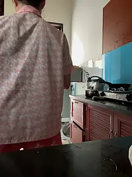 Emily-y online show from March 5, 2026, 4:42 am