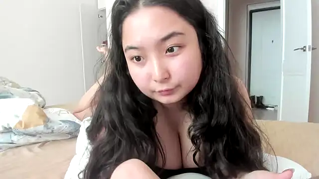 miomyao online show from May 9, 2026, 11:24 am