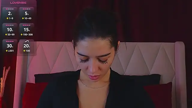 EricaKors online show from October 28, 2025, 6:56 am