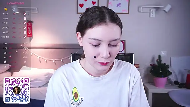 MegganKinson online show from March 7, 2026, 5:25 am