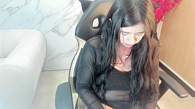 andrea tasty tf online show from November 7, 2025, 12:42 pm