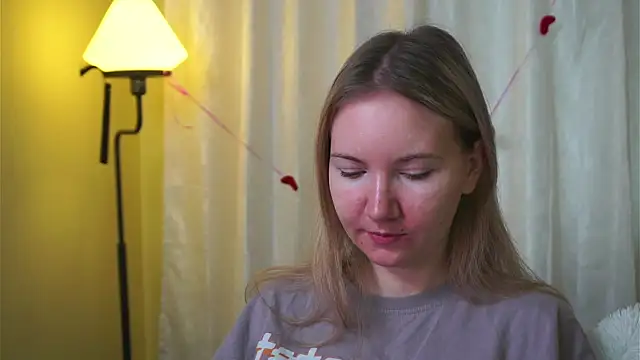 Snapshot of CathyHeximer chatting on February 11, 2026, 7:19 am CathyHeximer online show from February 11, 2026, 7:19 am