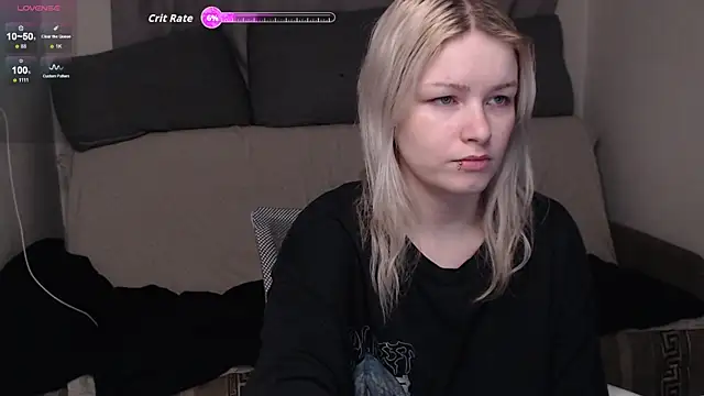 CherryNight6 online show from December 18, 2025, 10:24 pm