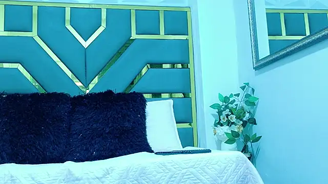 Neytanmalcon online show from December 14, 2025, 7:41 pm