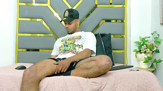 Neytanmalcon online show from November 28, 2025, 9:04 pm