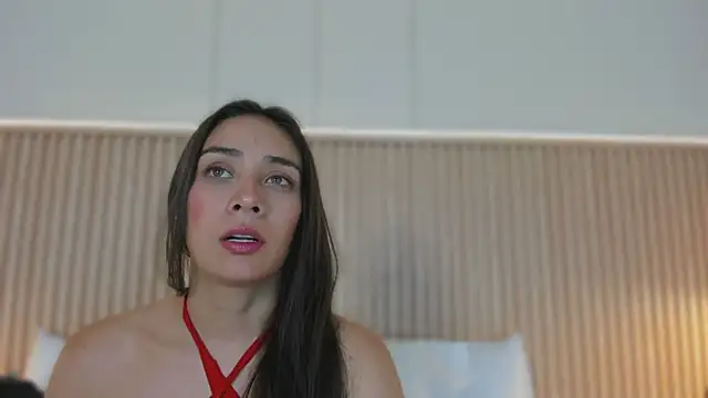 NahimiThompson online show from July 28, 2026, 7:39 pm