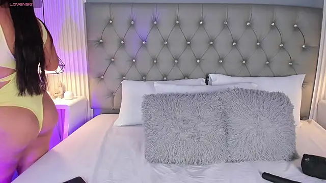 Anasha21 online show from March 31, 2026, 4:36 am