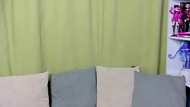 Snapshot of Edna__Johnnson chatting on October 25, 2025, 7:14 pm Edna  Johnnson online show from October 25, 2025, 7:14 pm