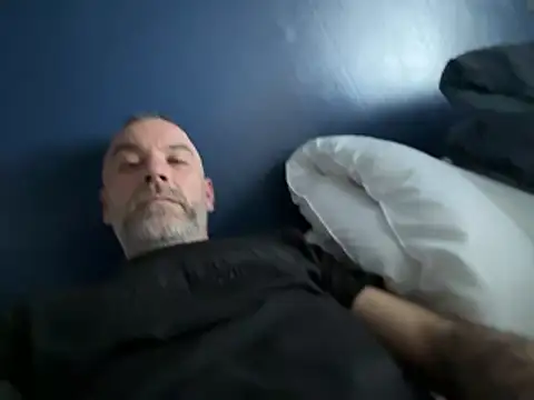 plymouthlad82 online show from December 3, 2025, 2:27 pm