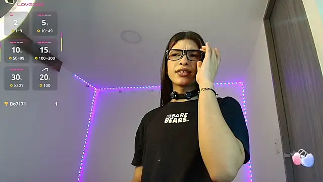 Snapshot of Arimoonn chatting on February 9, 2026, 12:08 am Arimoonn online show from February 9, 2026, 12:08 am