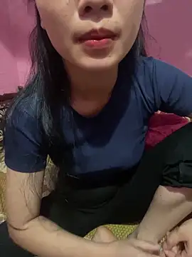Minaeruei online show from May 9, 2026, 2:26 am