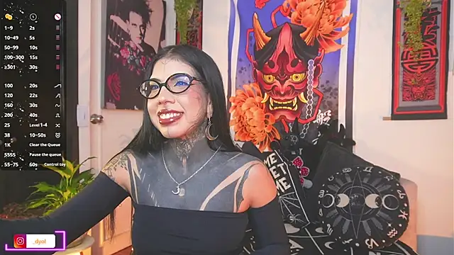 Dalia Vorhees online show from July 22, 2026, 1:40 am