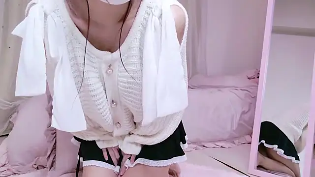 HIMEKAxx online show from February 5, 2026, 10:22 am