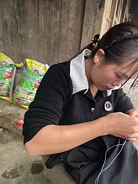 nachi-baby online show from January 15, 2026, 1:42 am