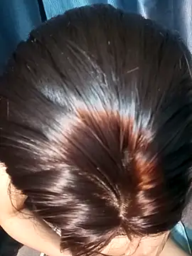 Cherry Le02 online show from March 25, 2026, 3:39 am