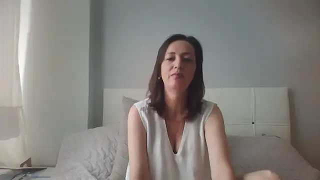 Snapshot of ArianaStarr chatting on June 2, 2026, 7:08 am ArianaStarr online show from June 2, 2026, 7:08 am