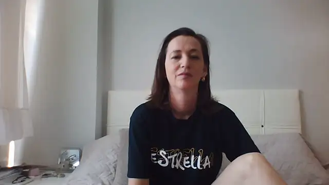 Snapshot of ArianaStarr chatting on June 15, 2026, 6:46 am ArianaStarr online show from June 15, 2026, 6:46 am