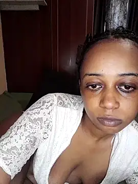 kitty louise online show from October 29, 2025, 9:08 am