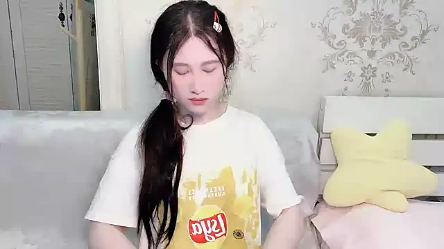 anna-888- online show from May 1, 2026, 4:01 pm