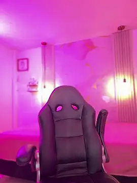 amber white15 online show from February 20, 2026, 1:13 am