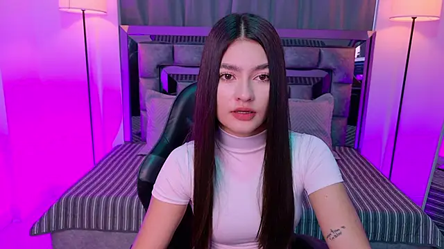 Snapshot of Bella_Clark2 chatting on March 24, 2026, 1:22 pm Bella Clark2 online show from March 24, 2026, 1:22 pm