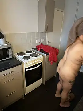 Snapshot of BubblesLovexox chatting on March 3, 2026, 4:58 pm BubblesLovexox online show from March 3, 2026, 4:58 pm