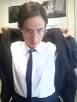 Valentina--1 online show from February 20, 2026, 11:56 am