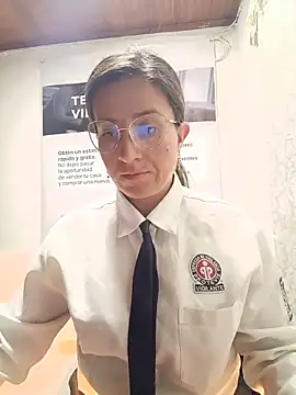 Valentina--1 online show from May 25, 2026, 9:52 am