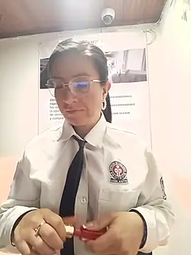Valentina--1 online show from July 6, 2026, 10:44 am
