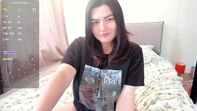 sarah luv online show from July 17, 2026, 2:31 am