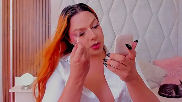 IrinaaVega online show from December 18, 2025, 1:48 pm