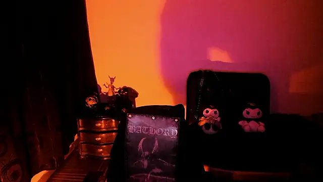 Snapshot of Yueeclipsa chatting on February 9, 2026, 4:32 am Yueeclipsa online show from February 9, 2026, 4:32 am