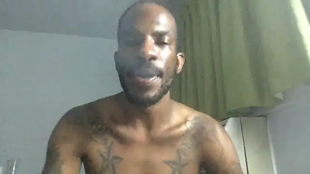 Snapshot of Rayraythegoat chatting on December 20, 2025, 9:01 am Rayraythegoat online show from December 20, 2025, 9:01 am