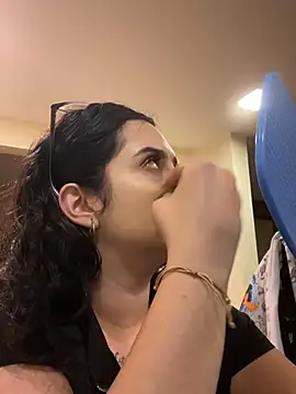 Kloe Novoa online show from March 2, 2026, 12:12 pm