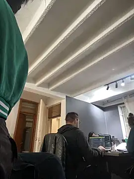 Kloe Novoa online show from November 18, 2025, 2:31 pm