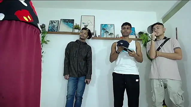 Snapshot of Hot_Boys_Latinos_X chatting on January 18, 2026, 7:28 pm Hot Boys Latinos X online show from January 18, 2026, 7:28 pm