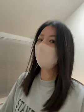 akimix xoxo online show from November 28, 2025, 1:33 pm