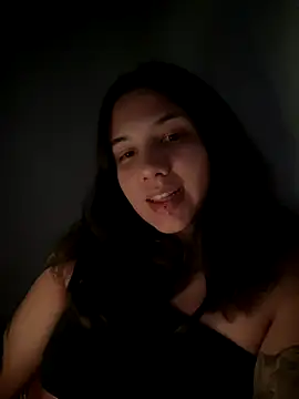 Snapshot of Hannahinfame chatting on November 5, 2025, 4:48 am Hannahinfame online show from November 5, 2025, 4:48 am